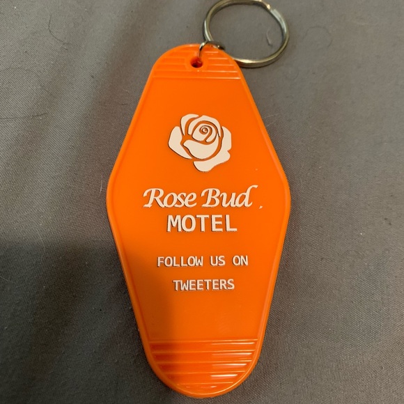 Rosebud Motel - Schitt’s Creek Keychain - Picture 1 of 1